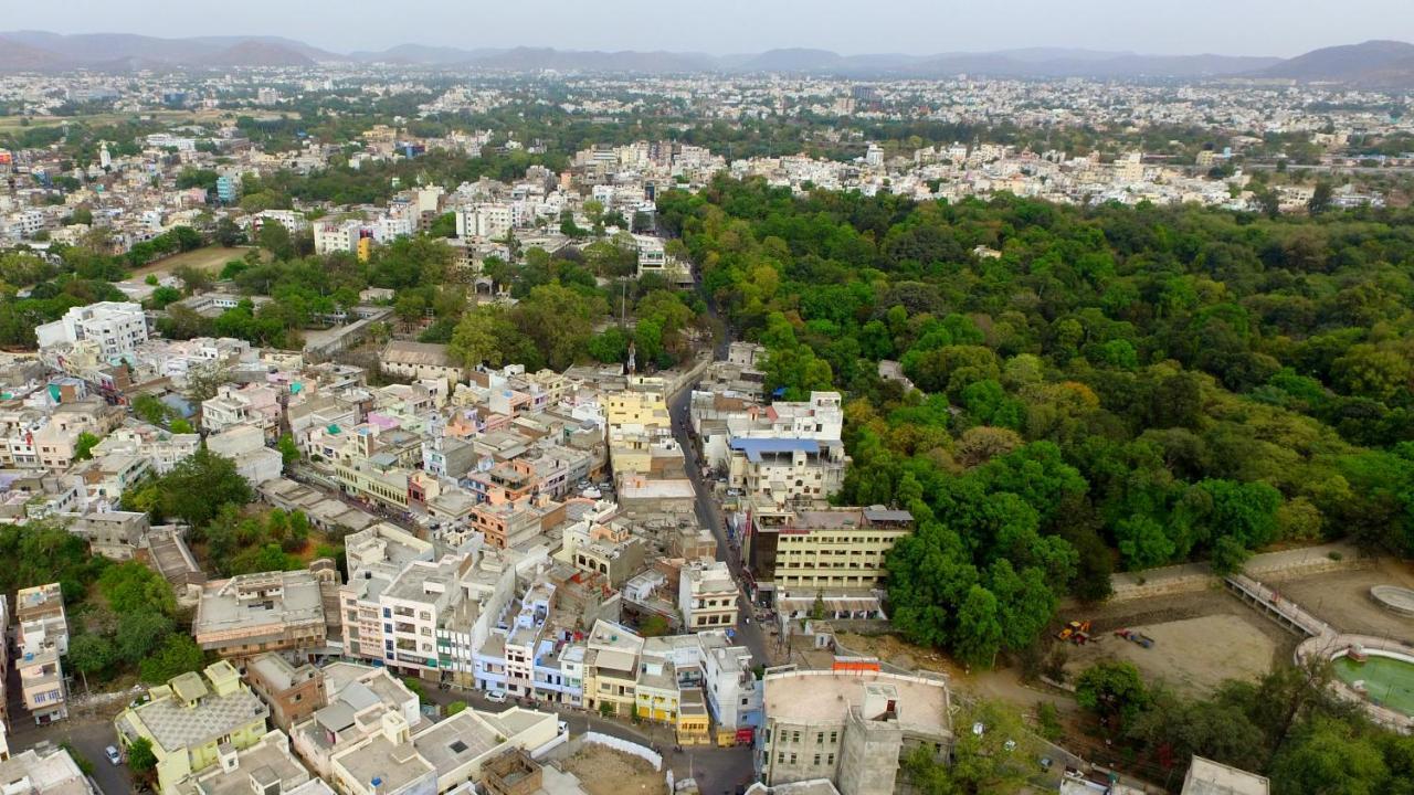 Отель The Krishnalila Regency Кумбхалгарх Экстерьер фото